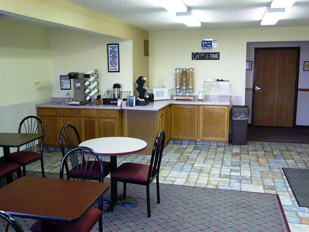 Budget Inn & Suites Nevada Buitenkant foto