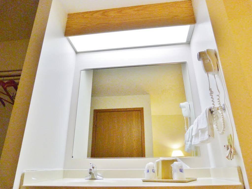 Budget Inn & Suites Nevada Buitenkant foto
